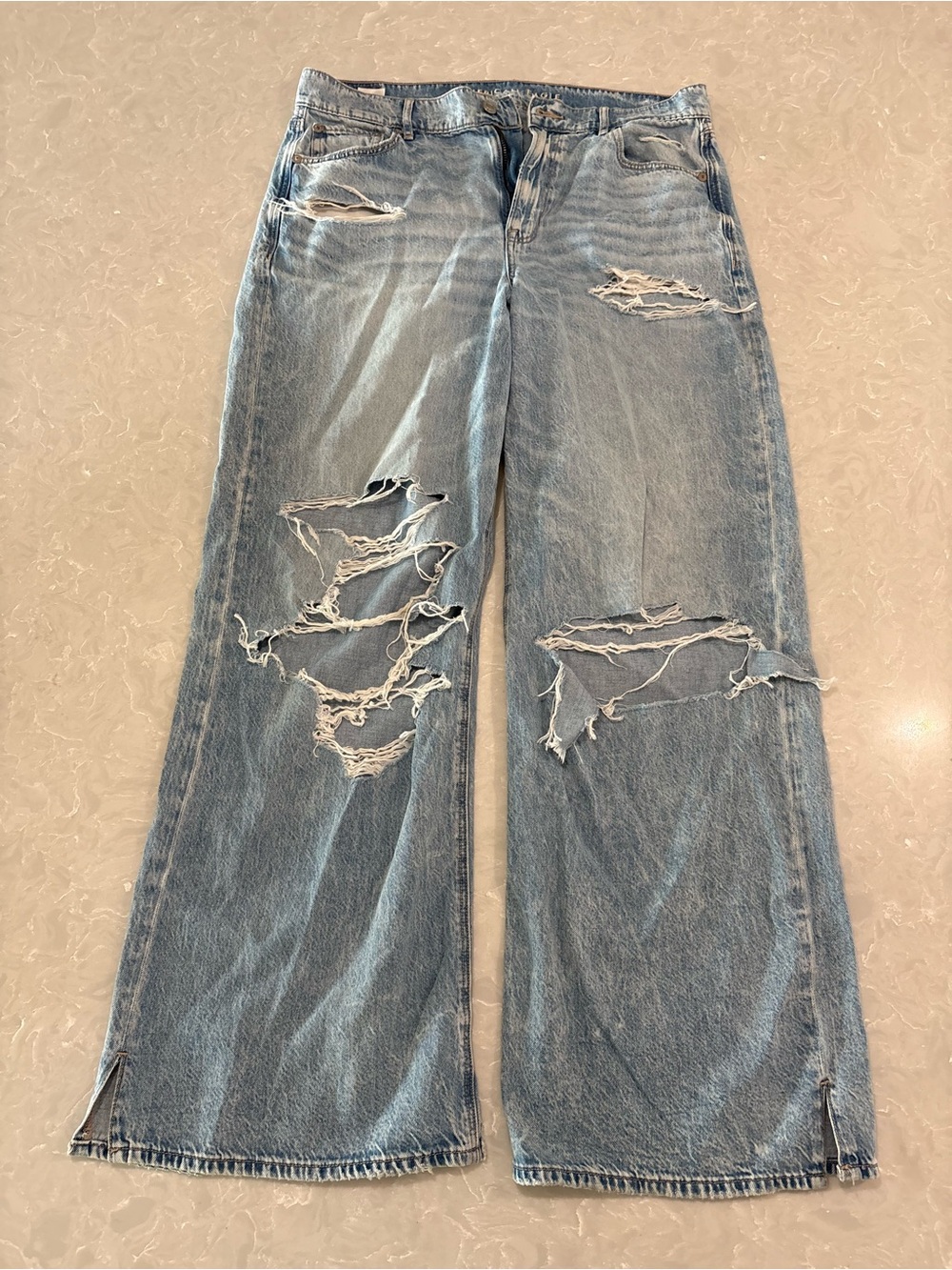 Distressed Wide-Leg Women's Jeans in Light Blue- American Eagle